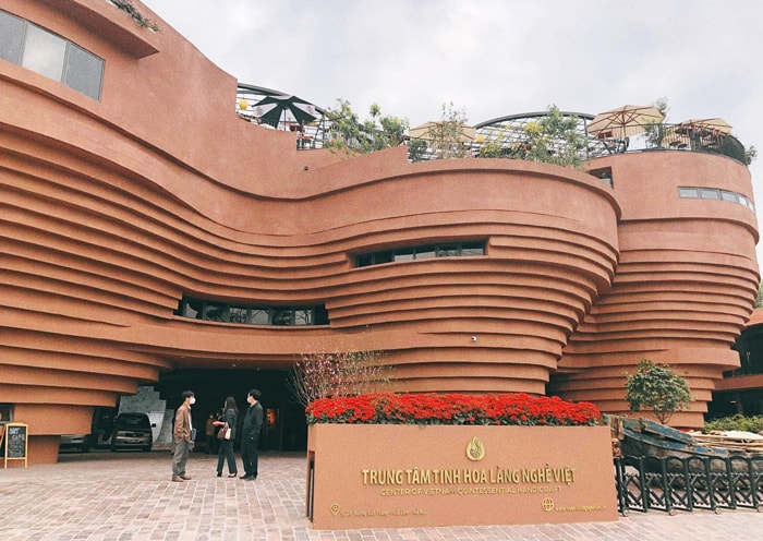 hanoimoi.com.vn-uploads-images-trungtruc-2022-03-27-_bat-trang1